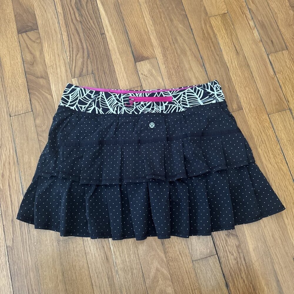 Lululemon Pace Setter Skort Sweet Spot Black Angel Wing Golf Tennis Run Shorts 8